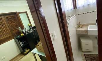 Imagem 6: Casa de para venda possui 418 metros quadrados com 3 quartos SUITES