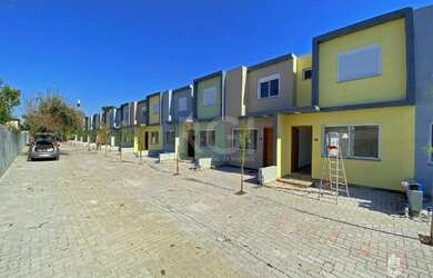 Imagem 2: Porto Alegre - Casa Padrão - Vila Nova