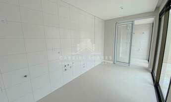 Imagem 3: Cobertura 3 suítes + lavabo com 2 vagas de garagem e hobby Box em Florianópolis/SC - UFSC