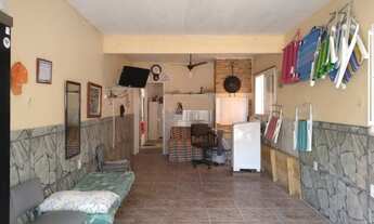 Imagem 2: Sobrado para venda tem 90 metros quadrados com 2 quartos em Laranjal - Pelotas - RS