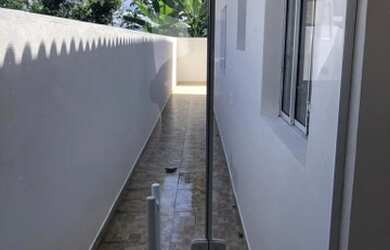 Imagem 6: Casa nova com piscina