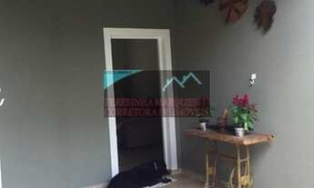 Imagem 6: Linda casa térrea com caracteristíca de chácara com 380 m² de terreno com vários pés de fr