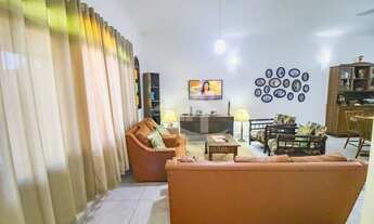 Imagem 2: Casa - Térrea com Edícula no bairro Josedy, 300 metros da praia, Peruíbe-SP