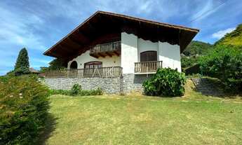 Imagem: Casa para venda tem 482 metros quadrados