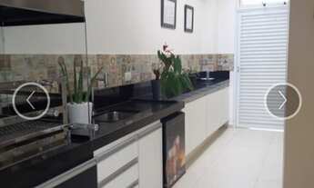 Imagem 5: Casa de condomínio para venda possui 180 metros quadrados com 4 quartos