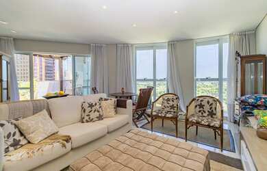 Imagem 6: Cobertura à venda, 3 quartos sendo 1 suíte, 3 vagas soltas, 241m2 privativos, Jacuzzi, Fac