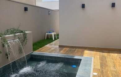 Imagem 2: Casa de condomínio para venda com 197 metros quadrados com 3 quartos