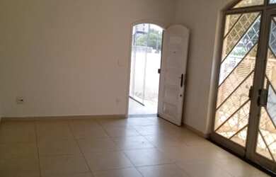 Imagem 4: Casa para aluguel com 183 metros quadrados com 7 quartos em Jardim Leonor - Campinas - SP