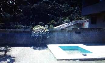 Imagem 2: Vendo Ampla Casa no Cônego com Piscina,Jardim e Quintal R$ 650,000,00