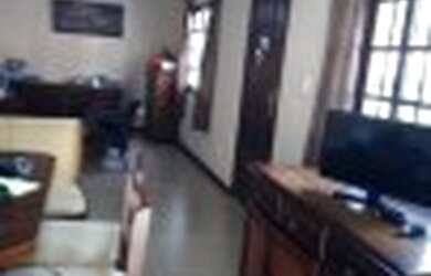 Imagem 5: Vendo Ampla Casa no Cônego com Piscina,Jardim e Quintal R$ 650,000,00