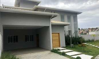 Imagem: Belo imóvel a Venda em Condomínio Fechado