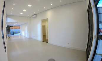 Imagem 2: Casa com piscina no Residencial Veredas