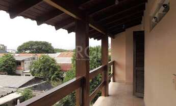 Imagem 3: Porto Alegre - Casa Padrão - Tristeza