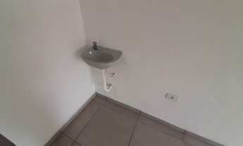 Imagem 4: Loja/Salão Impecável de 18m2 com banheiro na Vila Santa Clara para Locação Excelente Ponto