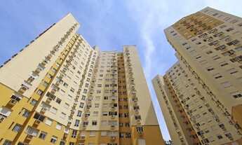 Imagem: Porto Alegre - Apartamento Padrão - Partenon