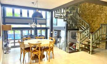 Imagem 6: Casa espetacular para venda possui 400metros quadrados com 3 quartos sendo 1 suíte Master