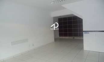 Imagem 3: Casa com 3 quarto(s) no bairro Popular em Cuiabá - MT