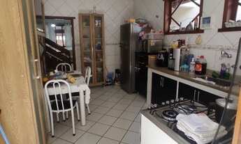 Imagem 4: Casa Riviera c/ 4Qts, 2suítes, 5brs, 2vgs, varanda, churrasqueira, amrs, cisterna