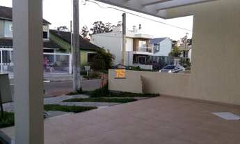 Imagem 2: Porto Alegre - Casa Padrão - Hípica