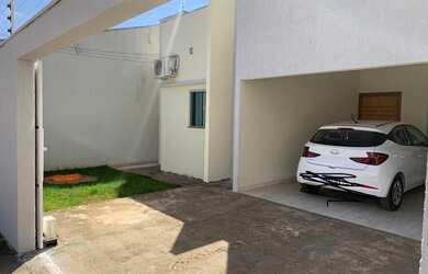 Imagem 2: Casa com 300 metros quadrados de lote, piscina, 3 quartos em Jibran El Hadj - Anápolis