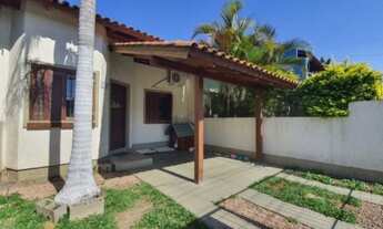 Imagem 2: Porto Alegre - Casa Padrão - Nova Ipanema