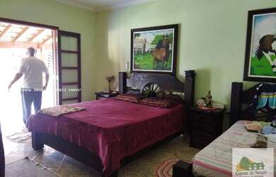 Imagem 6: Sítio de 55.000 m2 em Porangaba com lago grande, casa sede, casa de caseiro