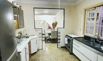 Imagem 5: Casa DUPLEX Próximo ao Centro Comercial de Laranjeiras