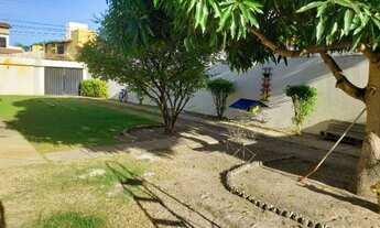 Imagem 5: Casa próximo ao colégio Espirito Santo com 980 metros quadrados Sombra