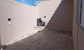 Imagem 2: Casa 3 dormitórios para Venda em São José do Rio Preto, Jardim São Marco, 3 dormitórios, 2