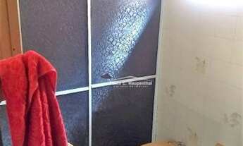 Imagem 7: Casa de madeira, conta com 02 dormitórios, sala, cozinha, banheiro social, área de serviço