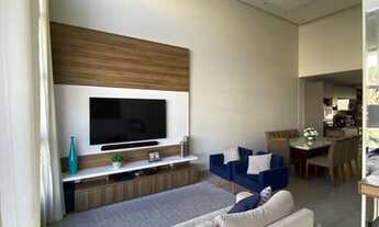 Imagem: Casa de condomínio térrea para venda possui