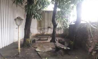 Imagem 4: Centro-Imóvel de Esquina>Área 750m2, Ótima Localização, Opções Clínicas, Hospitais, Etc