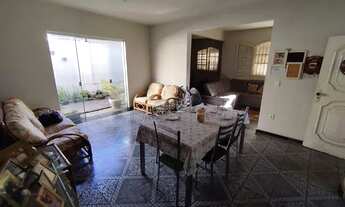 Imagem 2: CONTAGEM - Casa Padrão - Fonte Grande