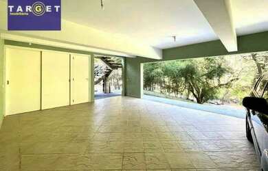 Imagem 4: Linda Casa com 4 Suítes em Condomínio Fechado