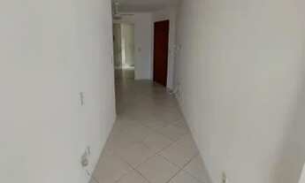 Imagem 3: Apartamento para Locação em Vila Velha, Praia da Costa, 2 dormitórios, 1 banheiro, 1 vaga