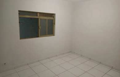 Imagem 3: CASA 4 QUARTOS SENDO 1 SUÍTE LAJOTADA QUINTAL AMPLO PROX AO CARREFOUR AV T-9 OPORTUNIDADE