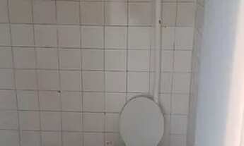 Imagem 6: Casa 2 cômodos grandes com varanda