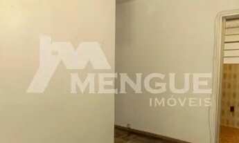 Imagem 5: Apartamento térreo com 2 dormitórios, à venda no bairro Santa Maria Goretti em Porto Alegr