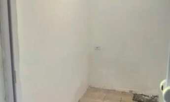 Imagem 4: ALAGA-SE UMA CASA 450,00 JA COM ÁGUA, LUZ INCLUSO