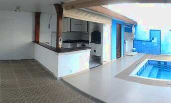 Imagem 2: Sobrado para aluguel possui 183 metros quadrados com 3 quartos