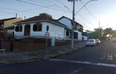 Imagem 3: Casa de 4 dormitórios no bairro Parque Santa Fé