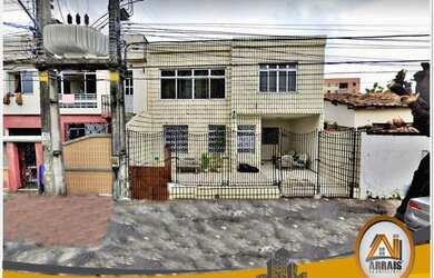 Imagem 2: Casa com 6 dormitórios à venda, 268 m² por R$ 650.000,00 - Fátima - Fortaleza/CE