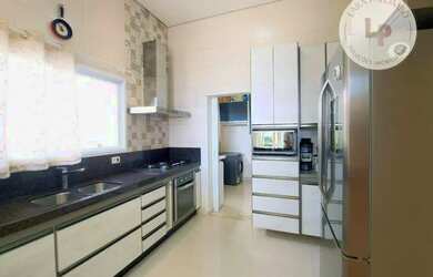 Imagem 9: Casa com 3 dormitórios, 242 m² - venda por R$ 1.750.000,00 ou aluguel por R$ 9.780,00/mês