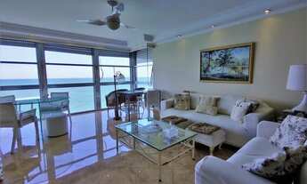 Imagem 7: FRENTE AO MAR DA PRAIA DAS PITANGUEIRAS - 4 DORMITÓRIOS - REFORMADO - 1 VAGA