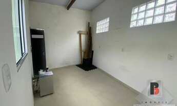 Imagem 4: Casa de vila fechada com portão de acesso a venda na mooca