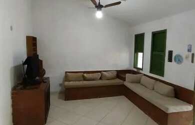 Imagem 4: Vendo casa com piscina, próximo de várias empresas, 100 metros da rodovia, bairro Campo R