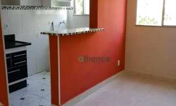 Imagem 2: Apartamento com 2 dormitórios, 52 m² - venda por R$ 180.000 ou aluguel por R$ 955/mês - Ch