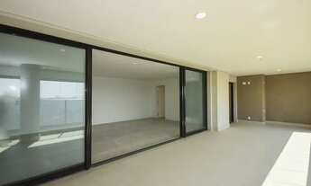 Imagem 7: Apartamento para aluguel possui 230 metros quadrados com 3 quartos em Jardim Leonor - São