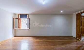 Imagem 2: Casa Comercial à venda e para locação com 700m² na Rua Caio Prado, Consolação, São Paulo