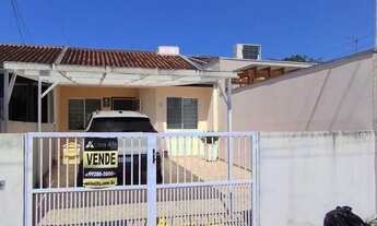 Imagem: Casa geminada com piscina Santa Terezinha